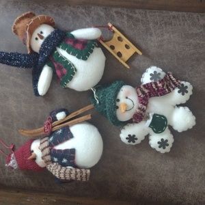 3 little snowmen decorations/ornaments